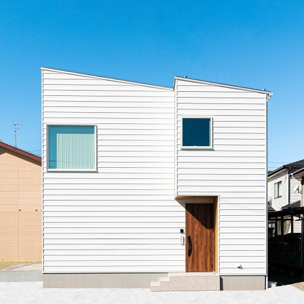 外と中に「ひろがる・つながる」シンプルモダンの白い家｜新潟市西区｜R様邸