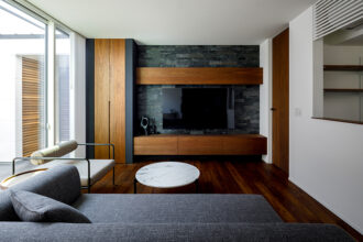 三条市石上2丁目