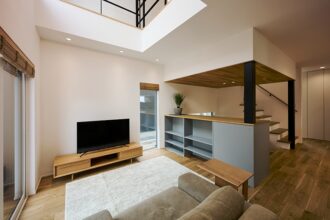 燕市秋葉町4丁目