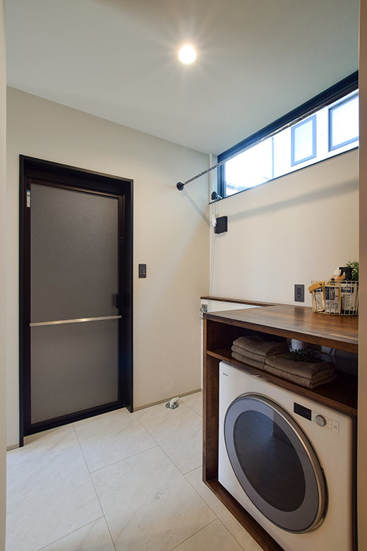 【12/14まで】長岡市江陽モデルハウス｜プライベートテラスでととのう、サウナができるヴィラのような家【予約制】