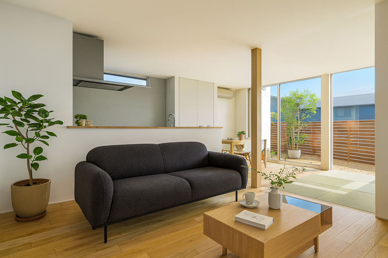 新潟市秋葉区｜愛車を眺めるインナーガレージのあるお家｜完成見学会【予約制】