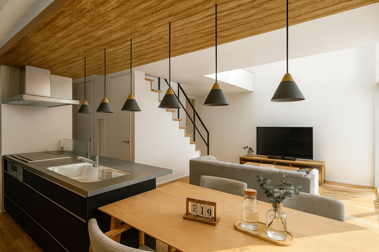 ■当日予約歓迎■三条市｜テラスを囲むLDKの開放感、快適な動線設計の住まい｜完成見学会【予約制】