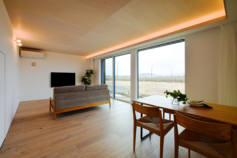 燕市｜弥彦山を望む、環境＆家計に優しいGX型住宅｜モデルハウス見学会【予約制】