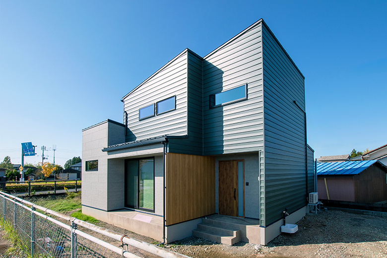 ≪最終見学会≫阿賀野市姥ケ橋モデルハウス｜のどかさと楽しさが共存する、リズムに富んだダブルテラスのある暮らし【予約制】