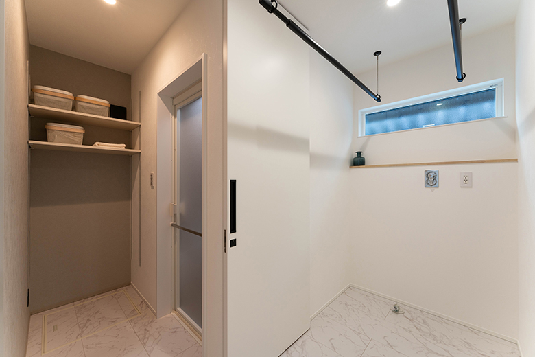 新発田市御幸町モデルハウス｜灯りが描くホテルライク空間【予約制】