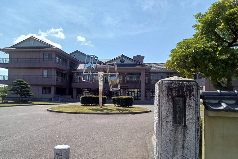 燕市秋葉町4丁目