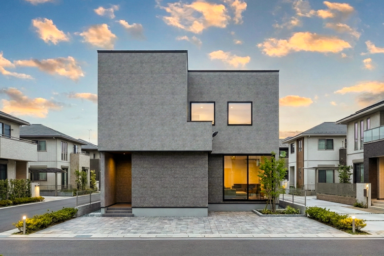 新潟市秋葉区新町｜吹き抜けと水廻り2階配置で叶える、豊かな暮らし｜完成見学会【予約制】