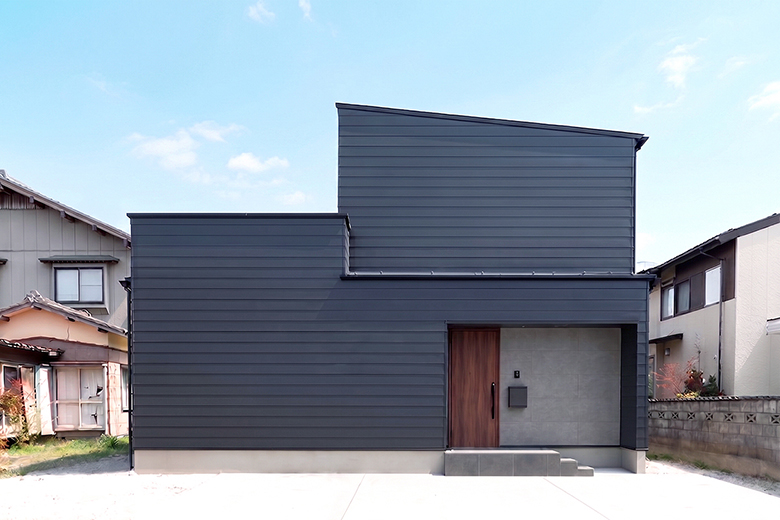 新発田市｜平屋のように暮らす、中庭と回遊動線のあるナチュラルレジデンス｜モデルハウス見学会【予約制】