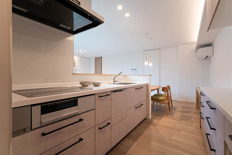 新発田市｜平屋のように暮らす、中庭と回遊動線のあるナチュラルレジデンス｜モデルハウス見学会【予約制】